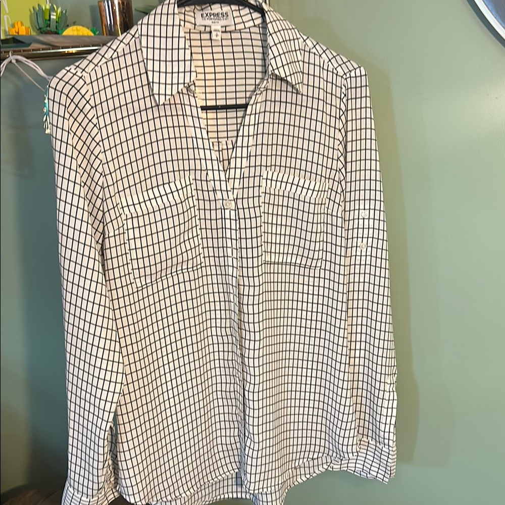 Express Black and White Casual Button Down Shirt